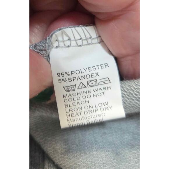 K-Pop Demon Hunters  Anime Graphic Sweatshirt Grey – Y 11–12 (US Large-10/12) - Picture 6 of 6